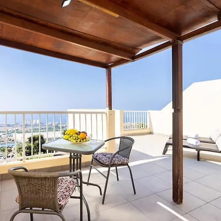 Home2Book Triplex Adeje, Terrace & View アデヘ